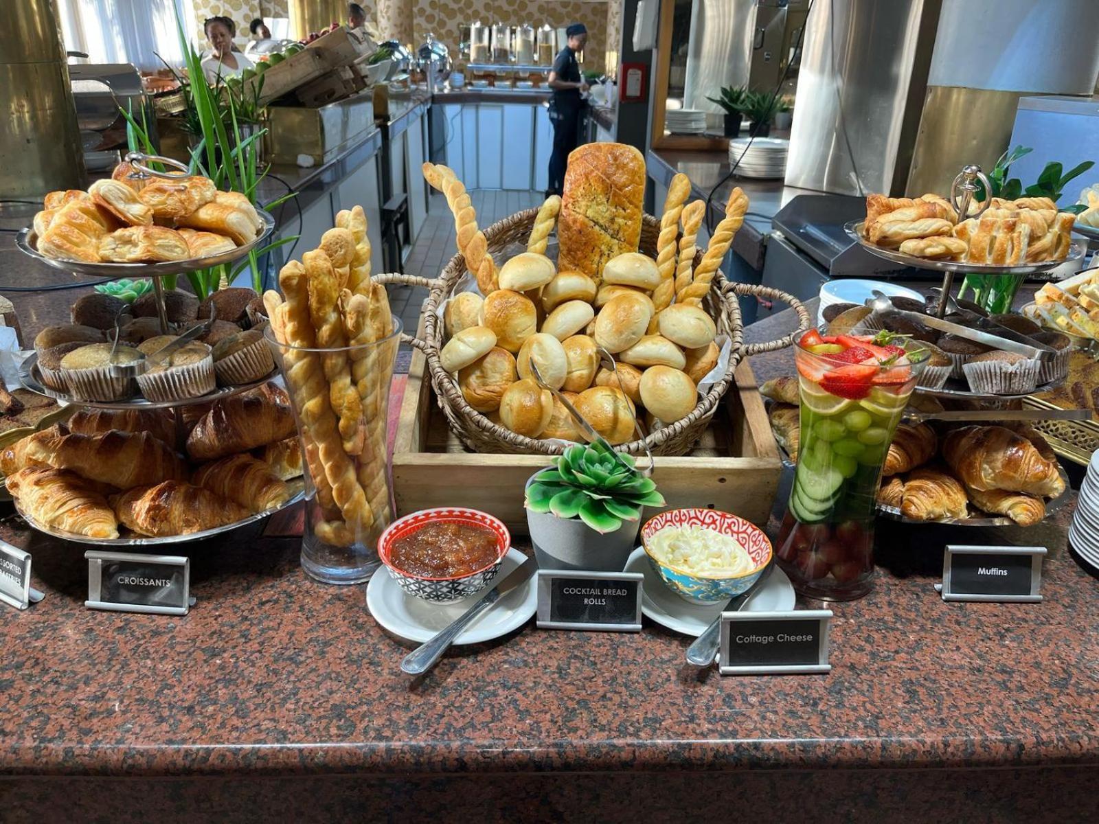 Manhattan Hotel Pretoria Luaran gambar