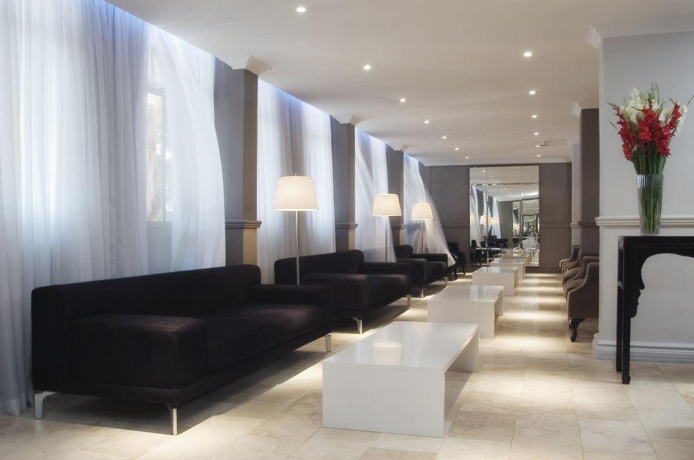Manhattan Hotel Pretoria Luaran gambar