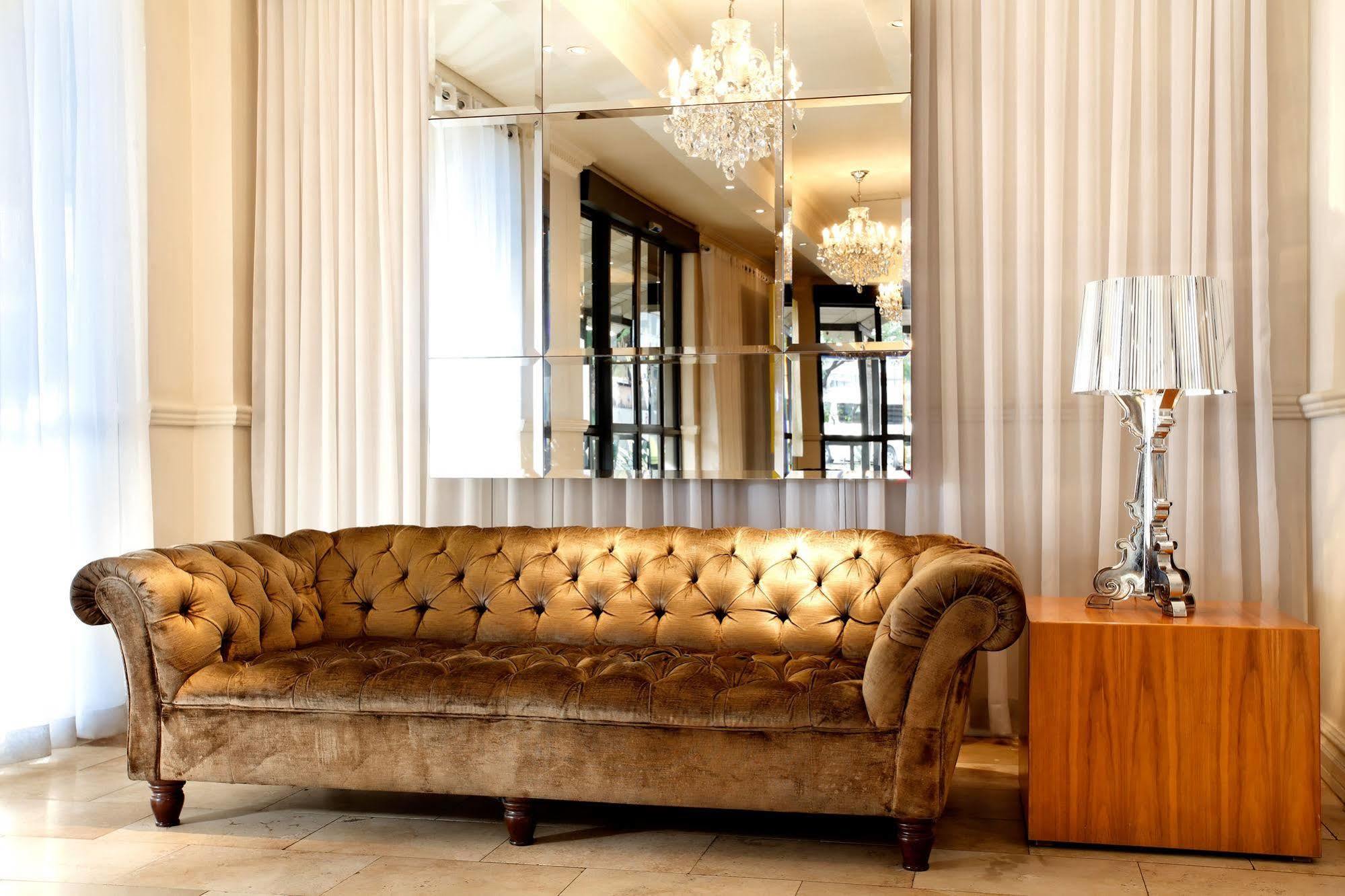 Manhattan Hotel Pretoria Luaran gambar