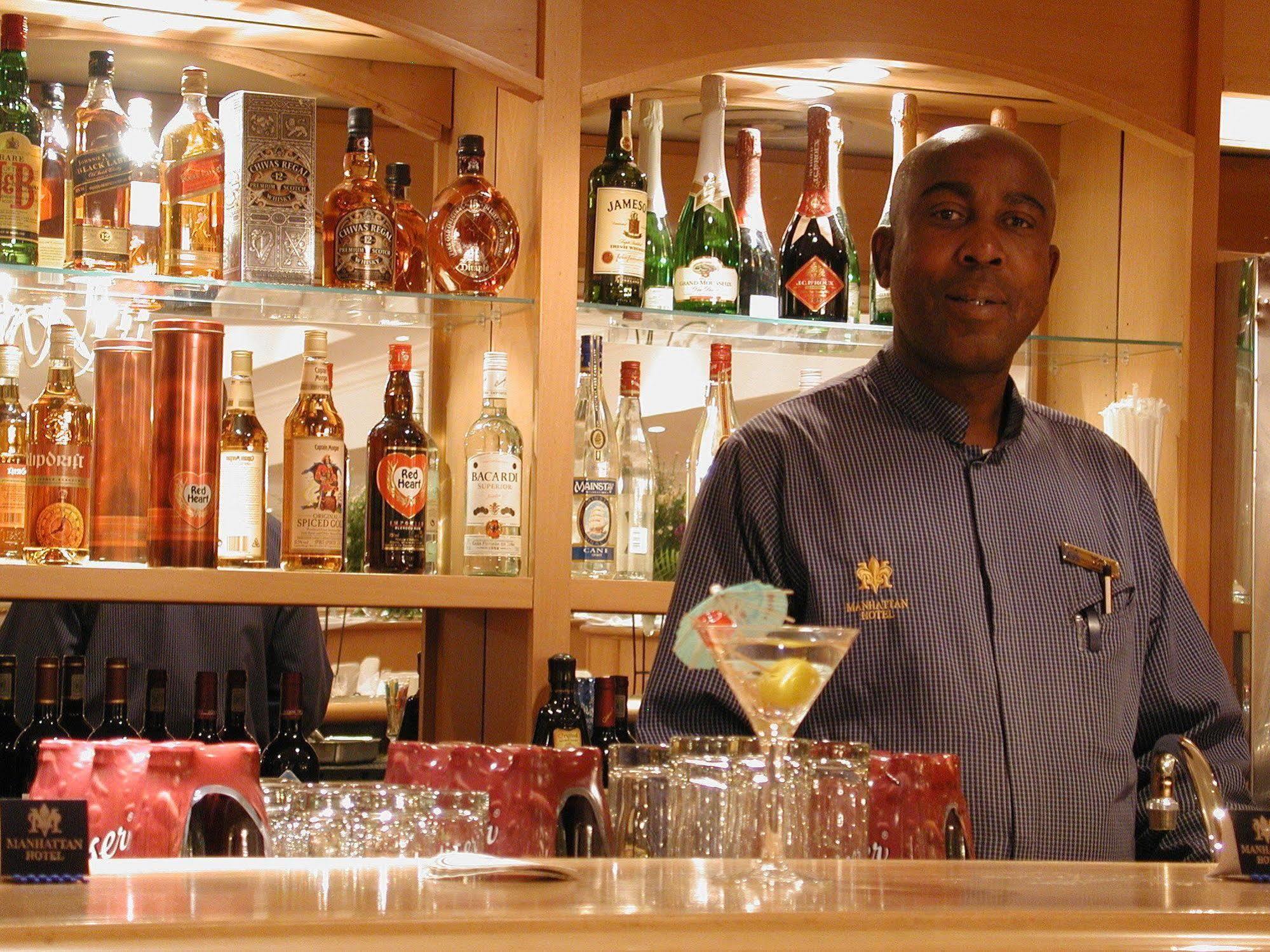 Manhattan Hotel Pretoria Luaran gambar